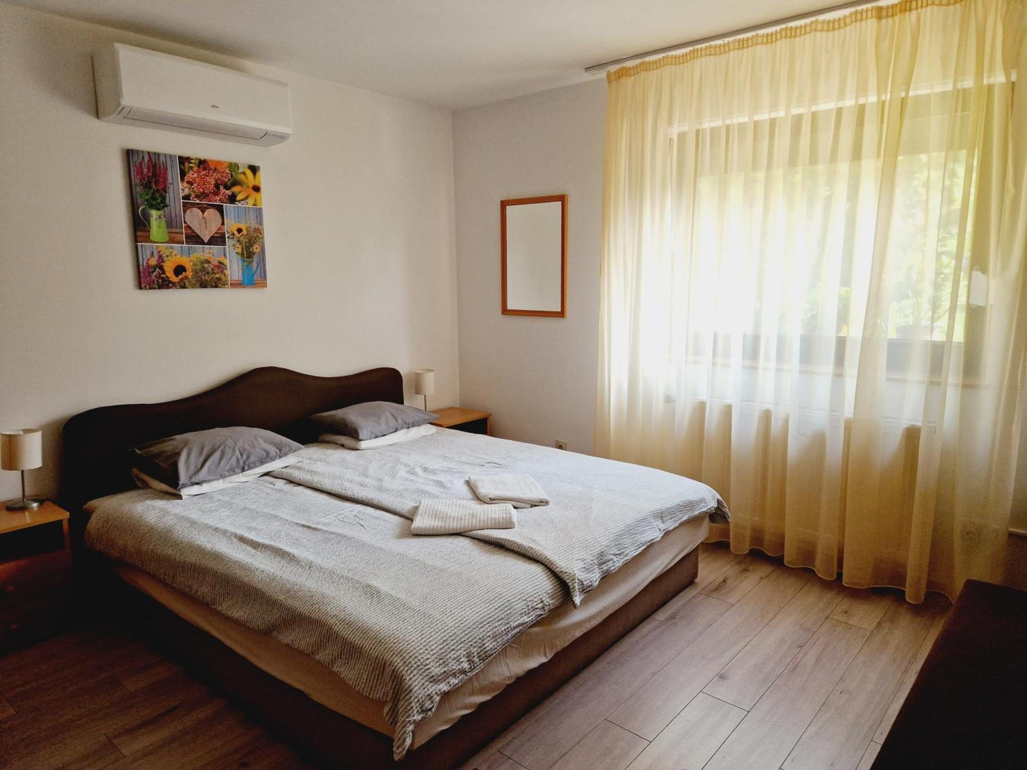 Balaton Panzio Fuered Bed & Breakfast บาลาตอนฟือเรด ภายนอก รูปภาพ
