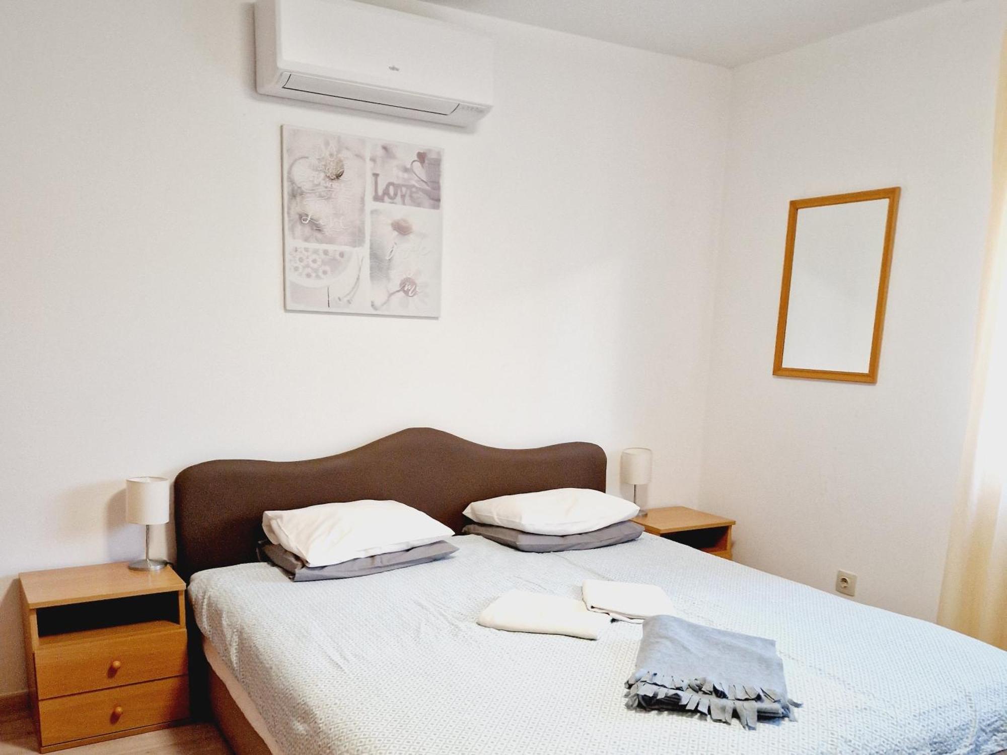 Balaton Panzio Fuered Bed & Breakfast บาลาตอนฟือเรด ภายนอก รูปภาพ